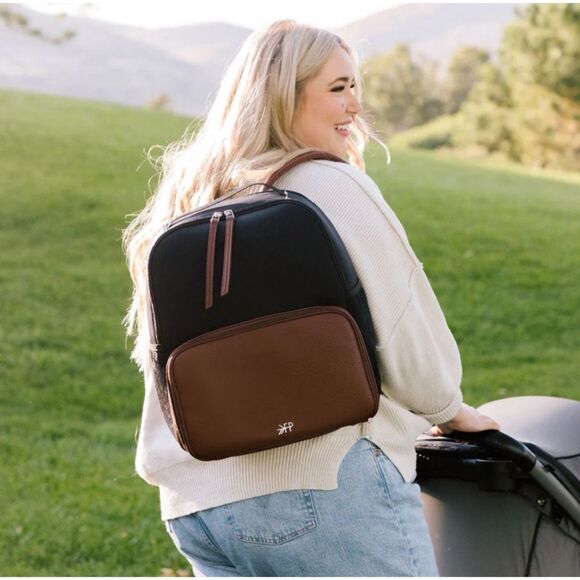 Freshly Picked Mom Travel Backpack / Pristine - Picture 3 of 6